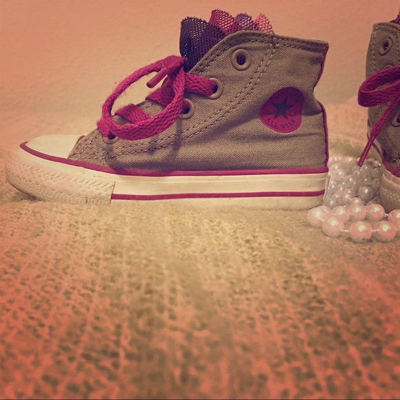 🎀Girls’ Converse All Star Chuck Taylors - Picture 1 of 6